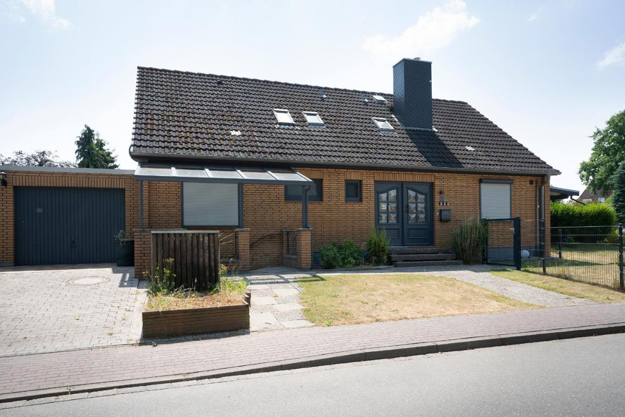 Erlengrund 7 Leuchtturm * Pelzerhaken